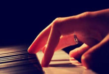 开云体育-安菲尔德暗夜！利物浦双线溃败之谜：客场虫化与王朝崩塌前兆