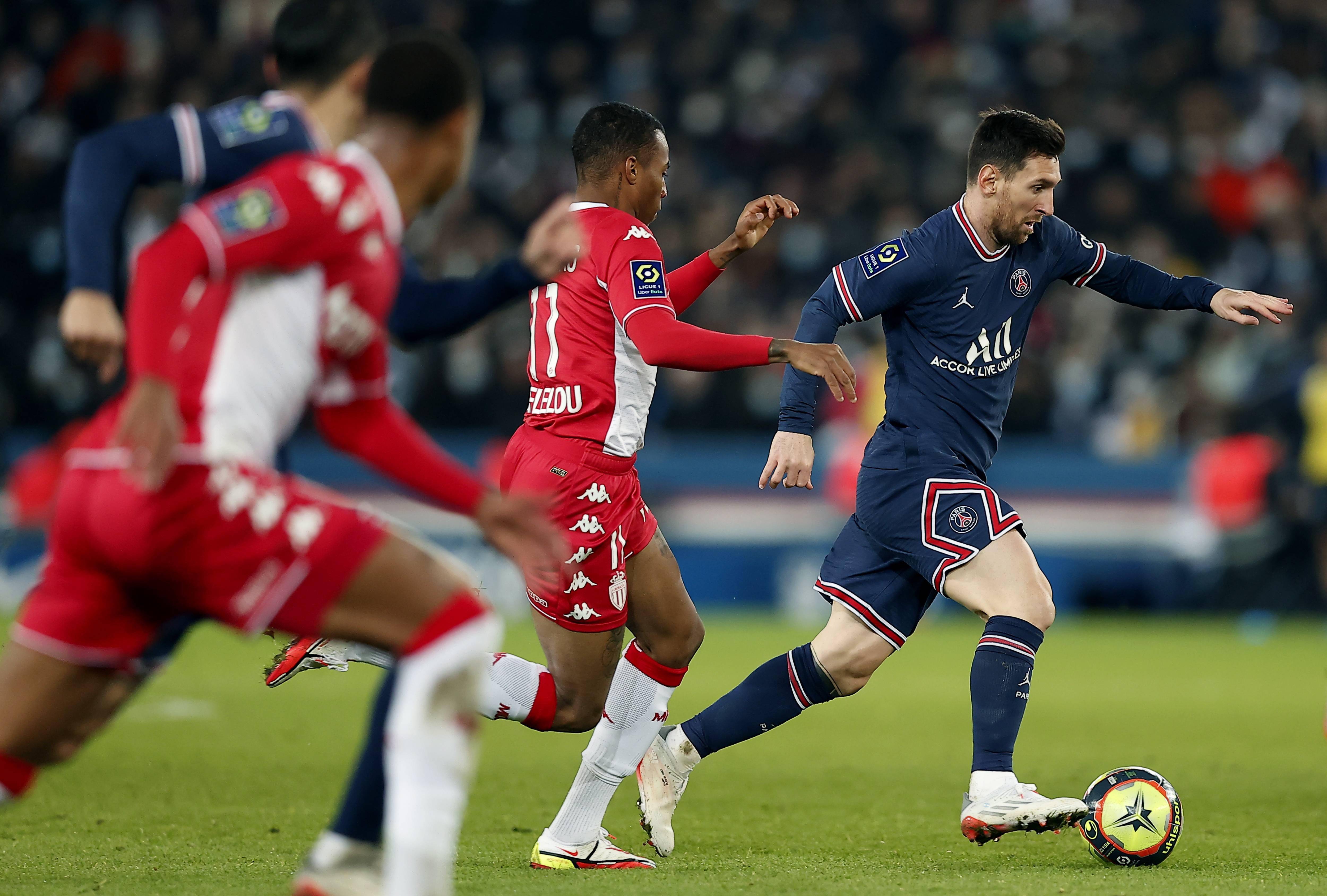 波尔多主场对阵摩纳哥,法国联赛大战临近 波尔多主场对阵摩纳哥,法国联赛大战临近