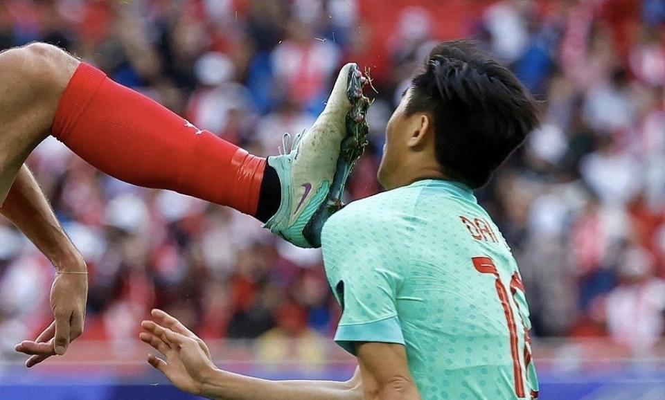 黎巴嫩球队在比赛中展现出坚韧品质! 黎巴嫩球队在比赛中展现出坚韧品质!