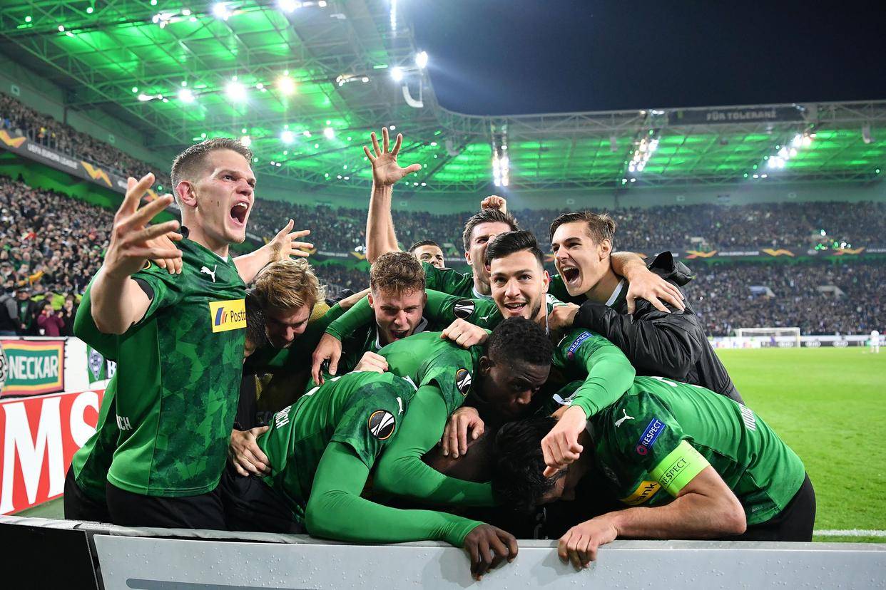 开云官网-关于沙尔克全队备战卓越,迎战强敌士气十足的信息