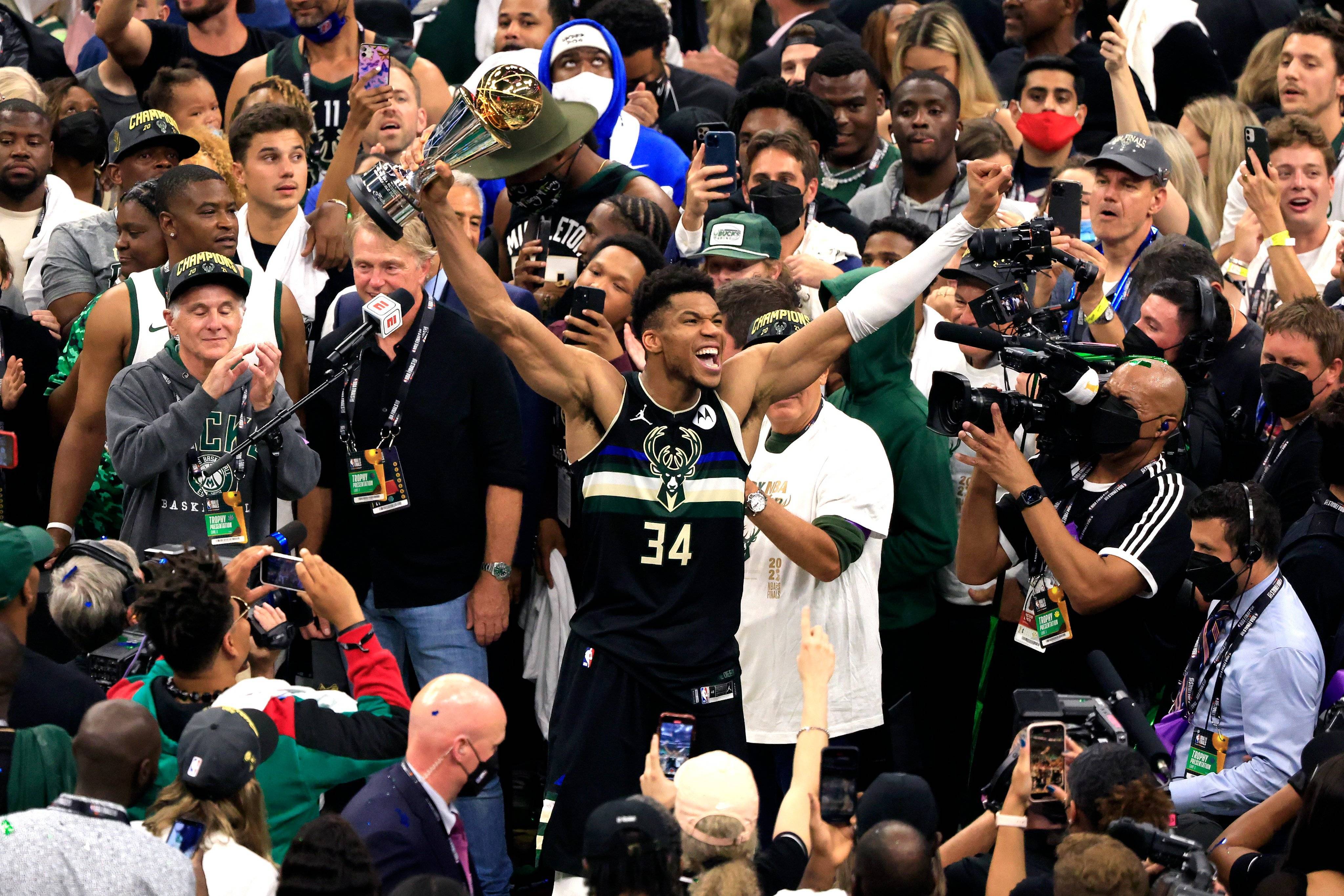 开云下载-雄鹿实现七连胜，字母哥状态依旧火热的简单介绍