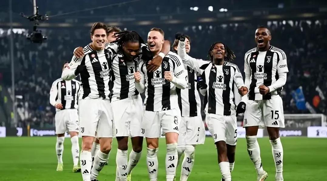 尤文图斯全队状态火爆,稳坐榜首 尤文图斯全队状态火爆,稳坐榜首