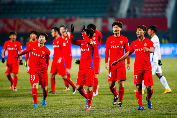 关于深圳新帅入主，客场逼平延边富德，保级希望渐起的信息