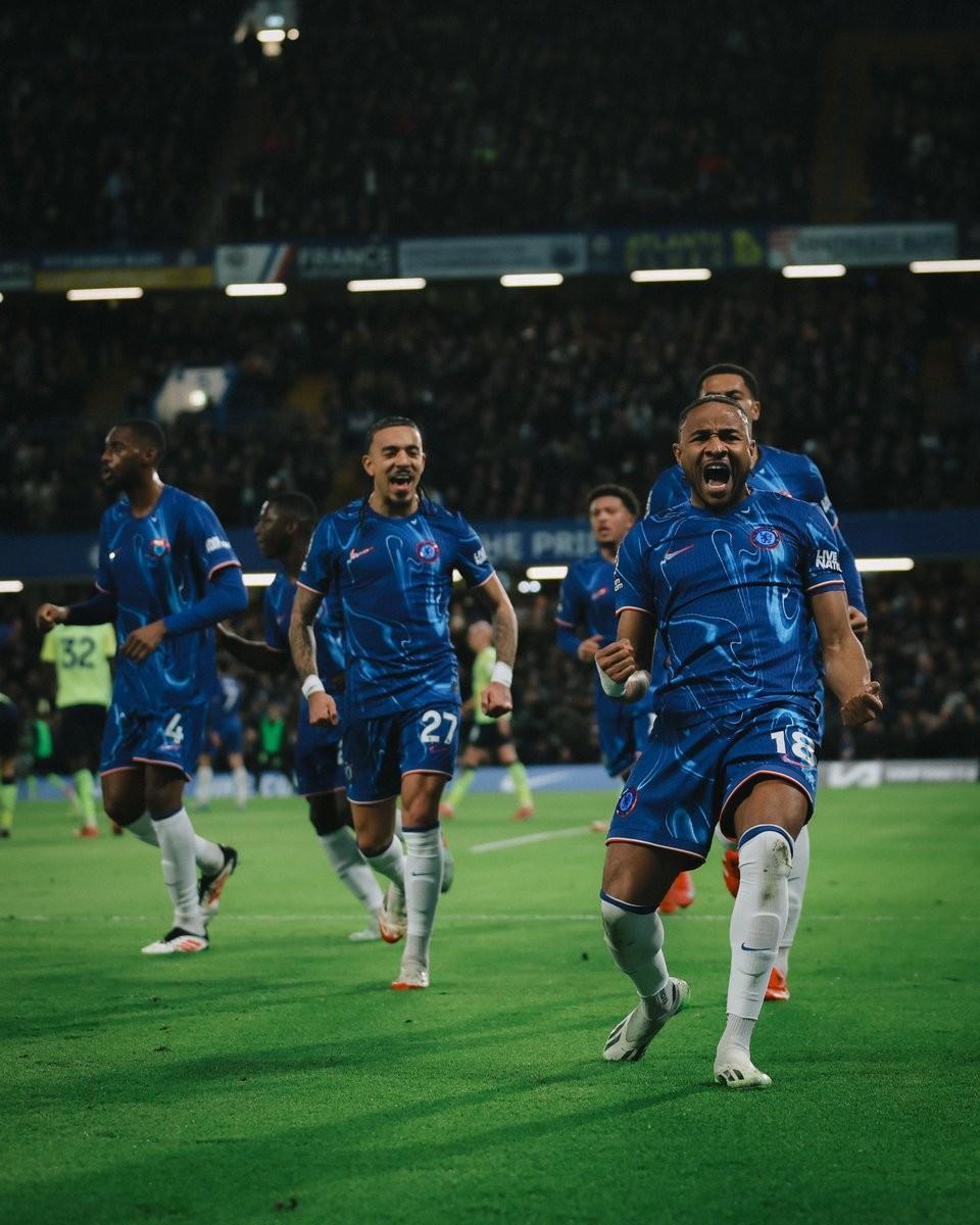 开云体育官网-包含切尔西客场-击败南安普顿，继续胜利的词条