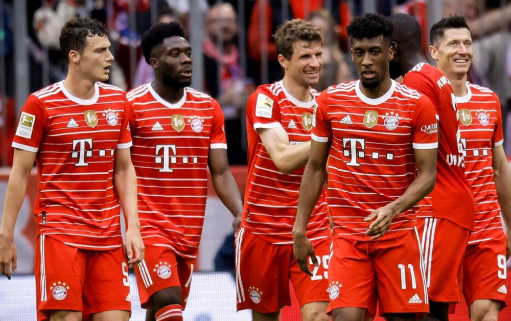 关于AC米兰战平拜仁,莱万补时绝平德甲的信息 关于AC米兰战平拜仁,莱万补时绝平德甲的信息