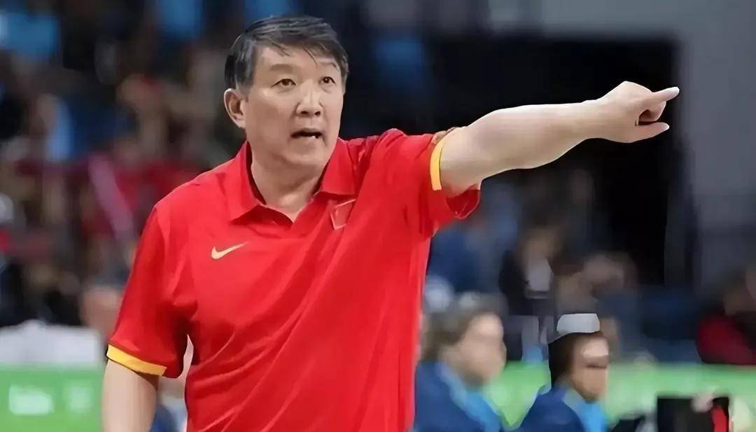 包含巴斯蒂亚队在客场比赛中遭遇惨败，需反思战术的词条