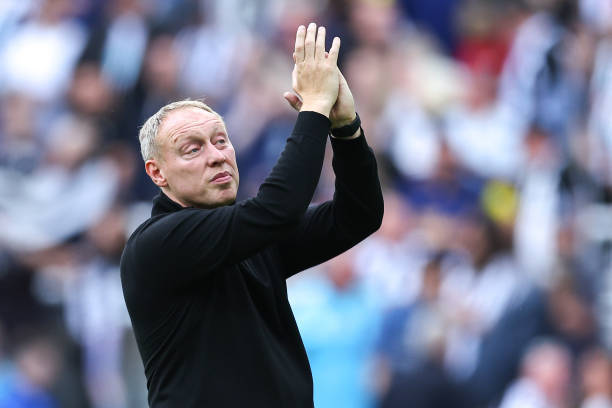 开云体育下载-里昂俱乐部新援适应快速，助球队连胜的简单介绍