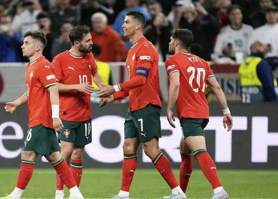 葡萄牙球队成功击败对手,晋级半决赛 葡萄牙球队成功击败对手,晋级半决赛