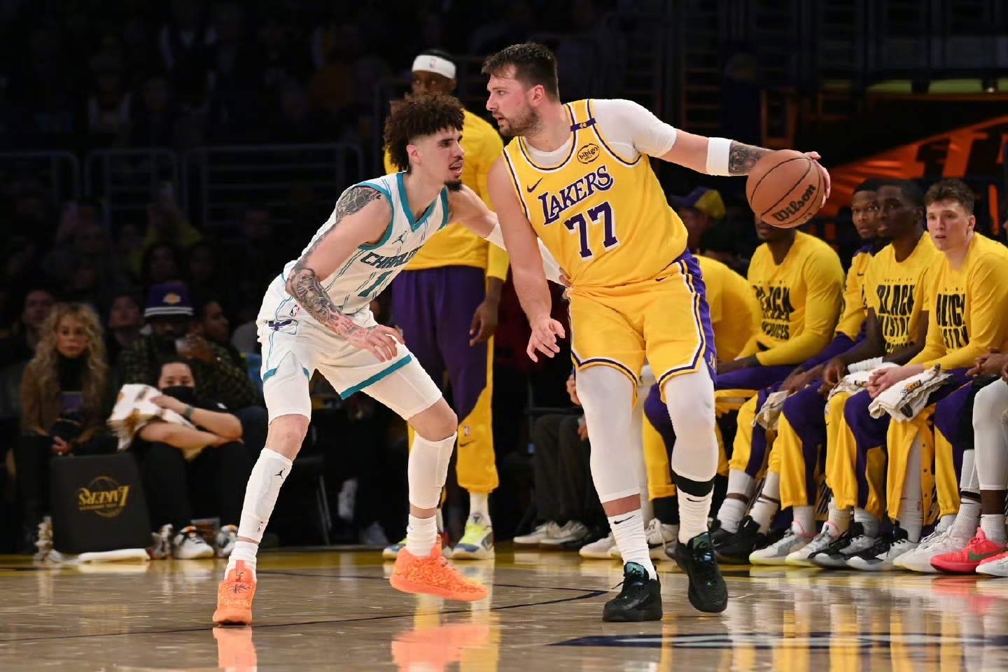 快船轻取黄蜂结束两连败的简单介绍 快船轻取黄蜂结束两连败的简单介绍