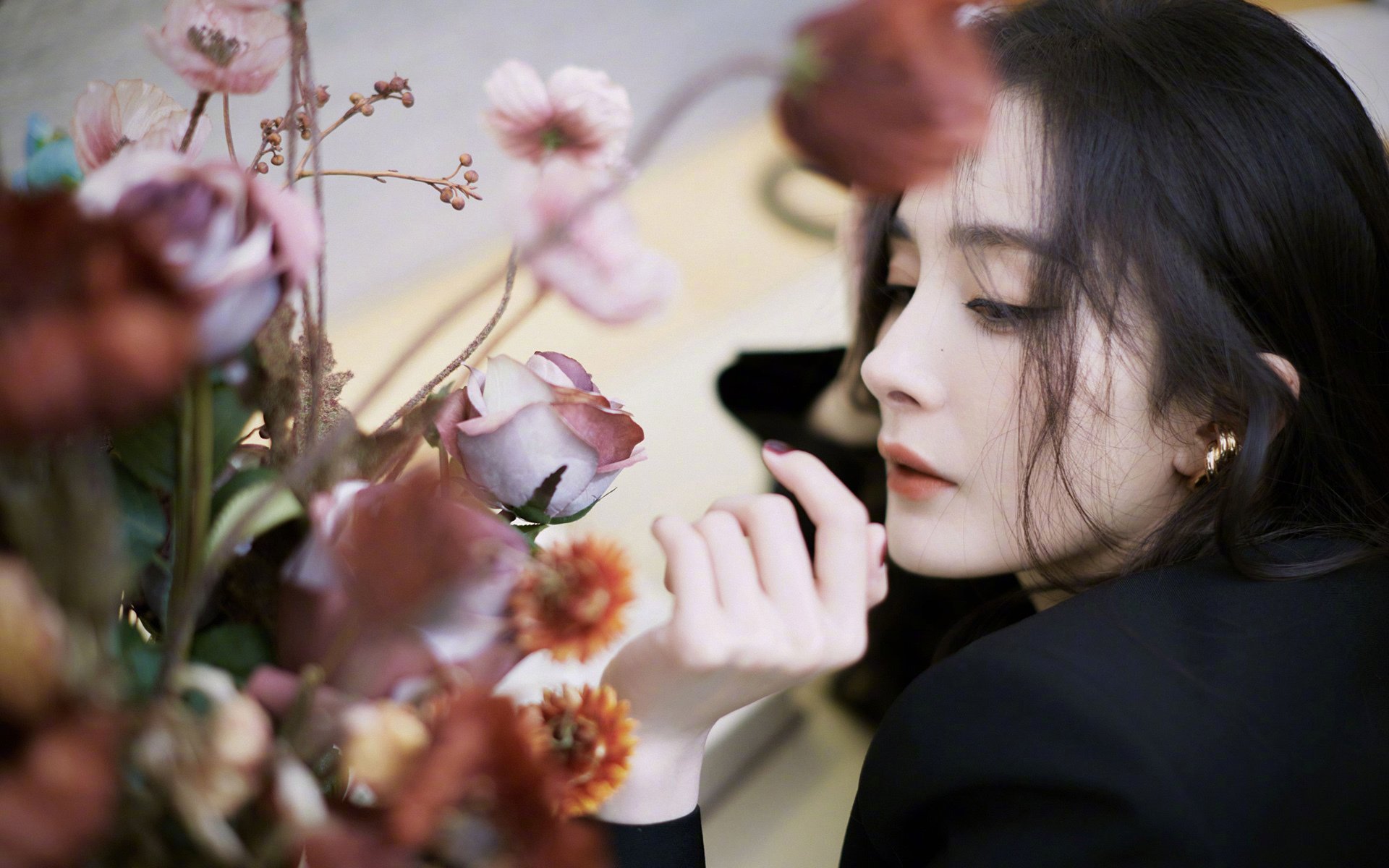 开云APP-欧冠淘汰赛之夜，一人破开防线，西亚卡姆的无解进攻美学