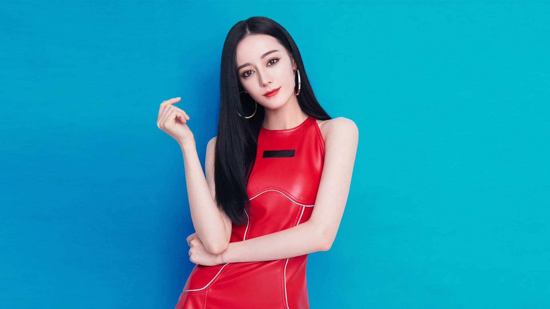 开云体育-雷霆轻取上海队，霍勒迪英超争冠接管比赛—体育双星闪耀全球夜